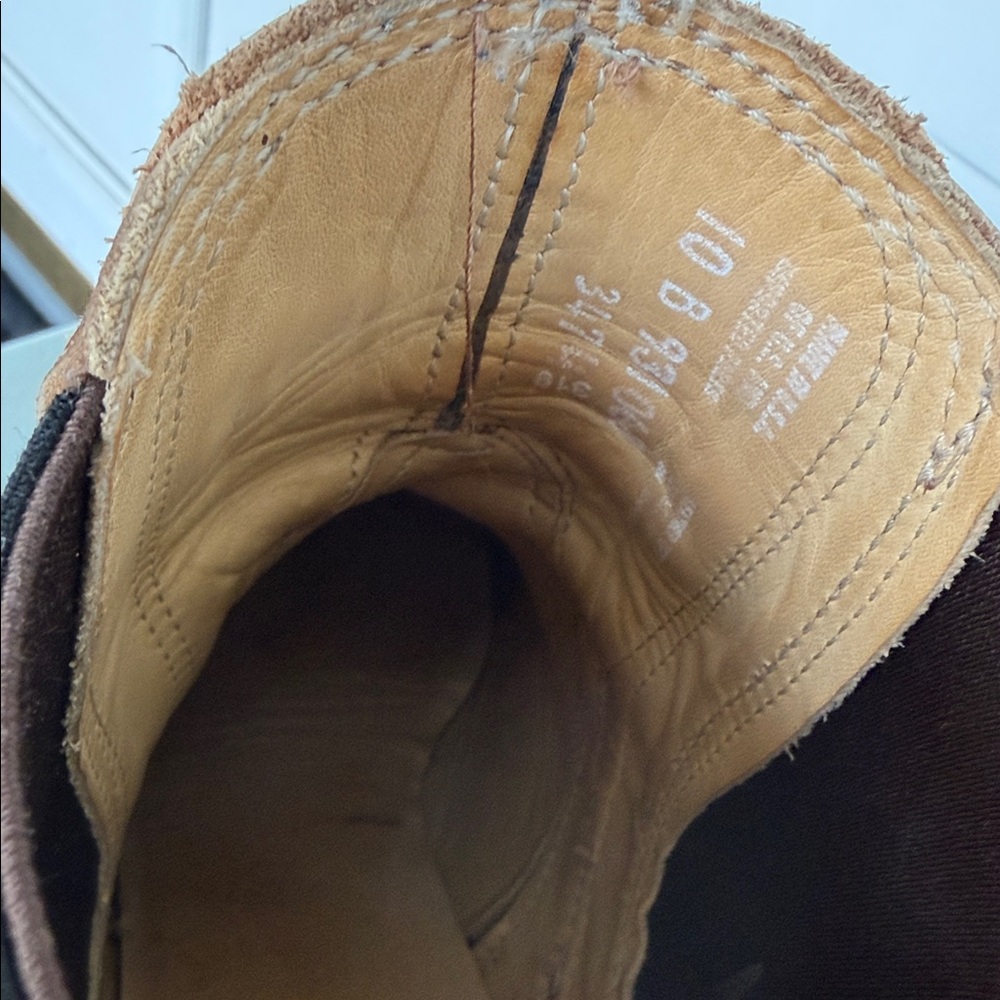 Red wing vibram Brown Leather Chelsea Boots 10 B - Picture 9 of 9